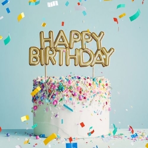 Happy birthday ecard cake.