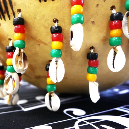 Send a New Year card in January 2024 and support The Evelyn Glennie Foundation's mission to 'Teach The World to Listen' eCards